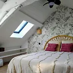 Maisonnette Rénovée à 700m Des Bords De Loire * Montrelais