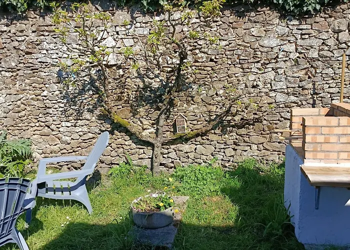 Maisonnette Renovee A 700m Des Bords De Loire